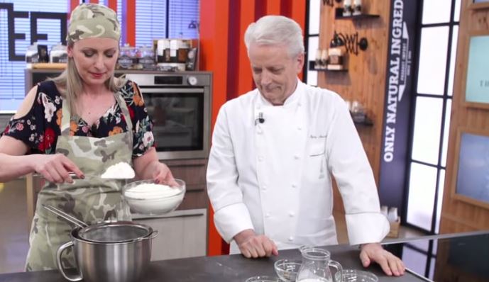 Iginio Massari The Sweetman, le treccine con crema pasticcera. VIDEO