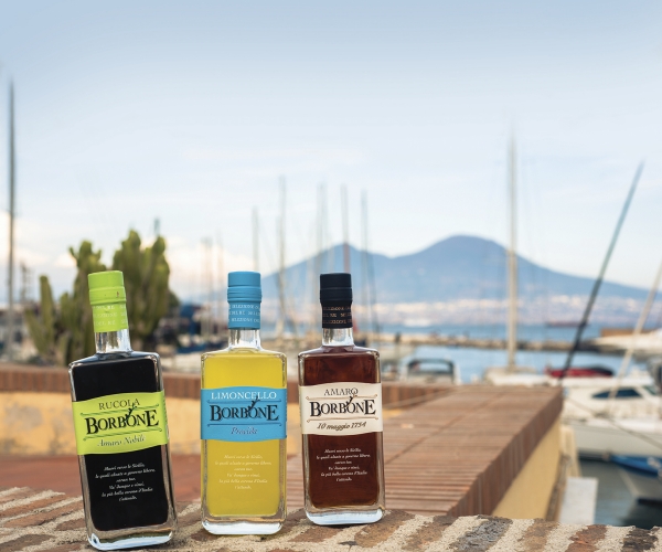 Apre il primo temporary store di Liquori Borbone