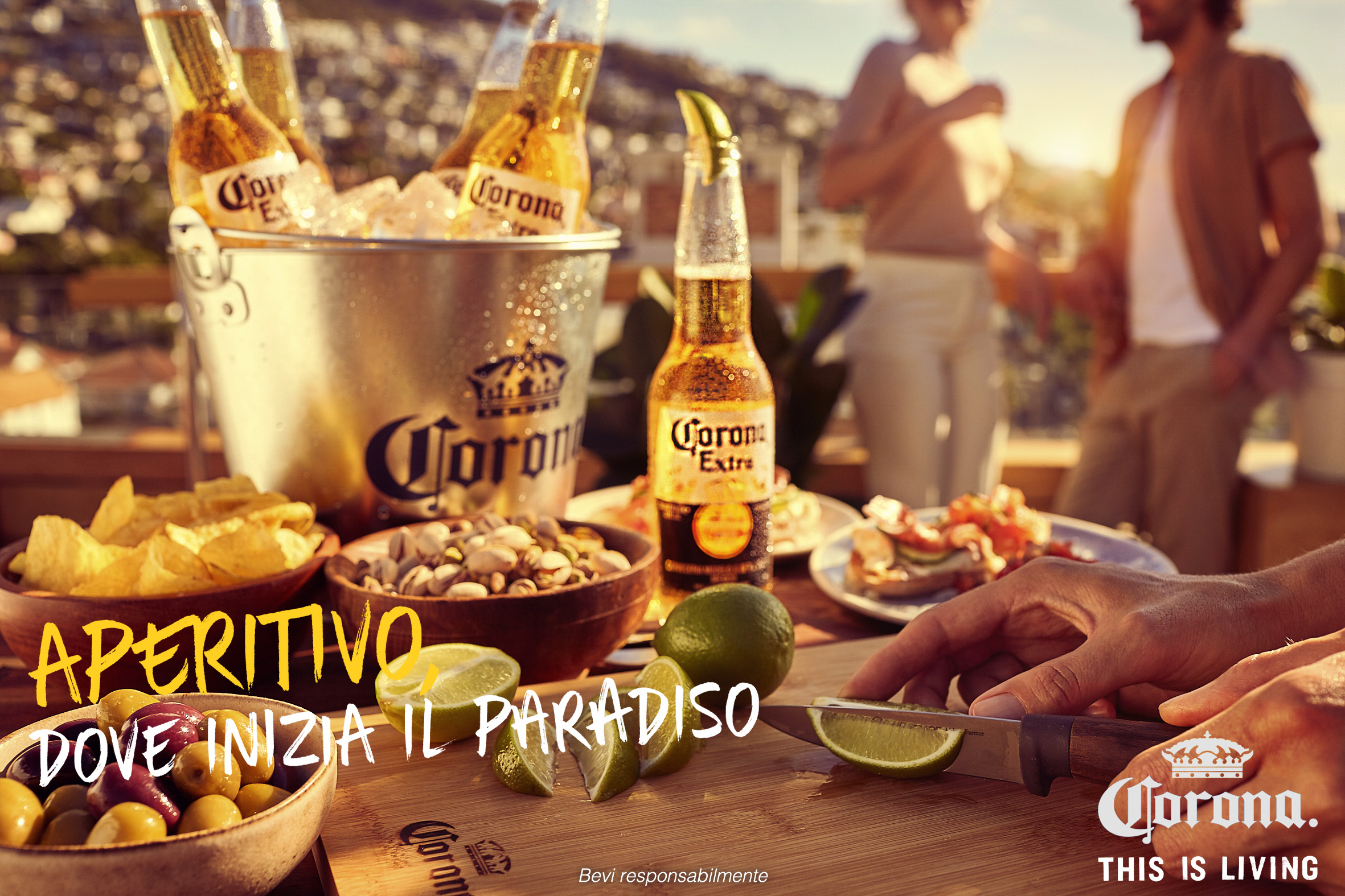 Corona, on air la nuova campagna all'insegna dell'aperitivo