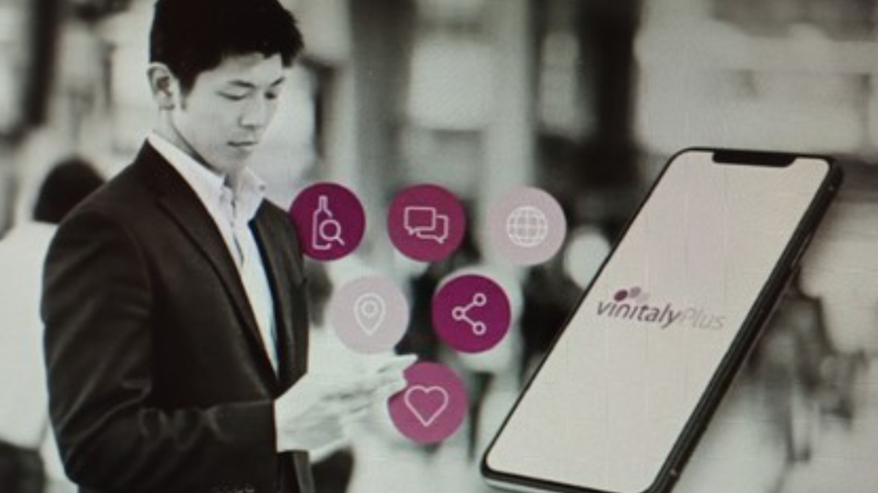 Vinitaly Plus, arriva l'app marketplace per il mercato del vino